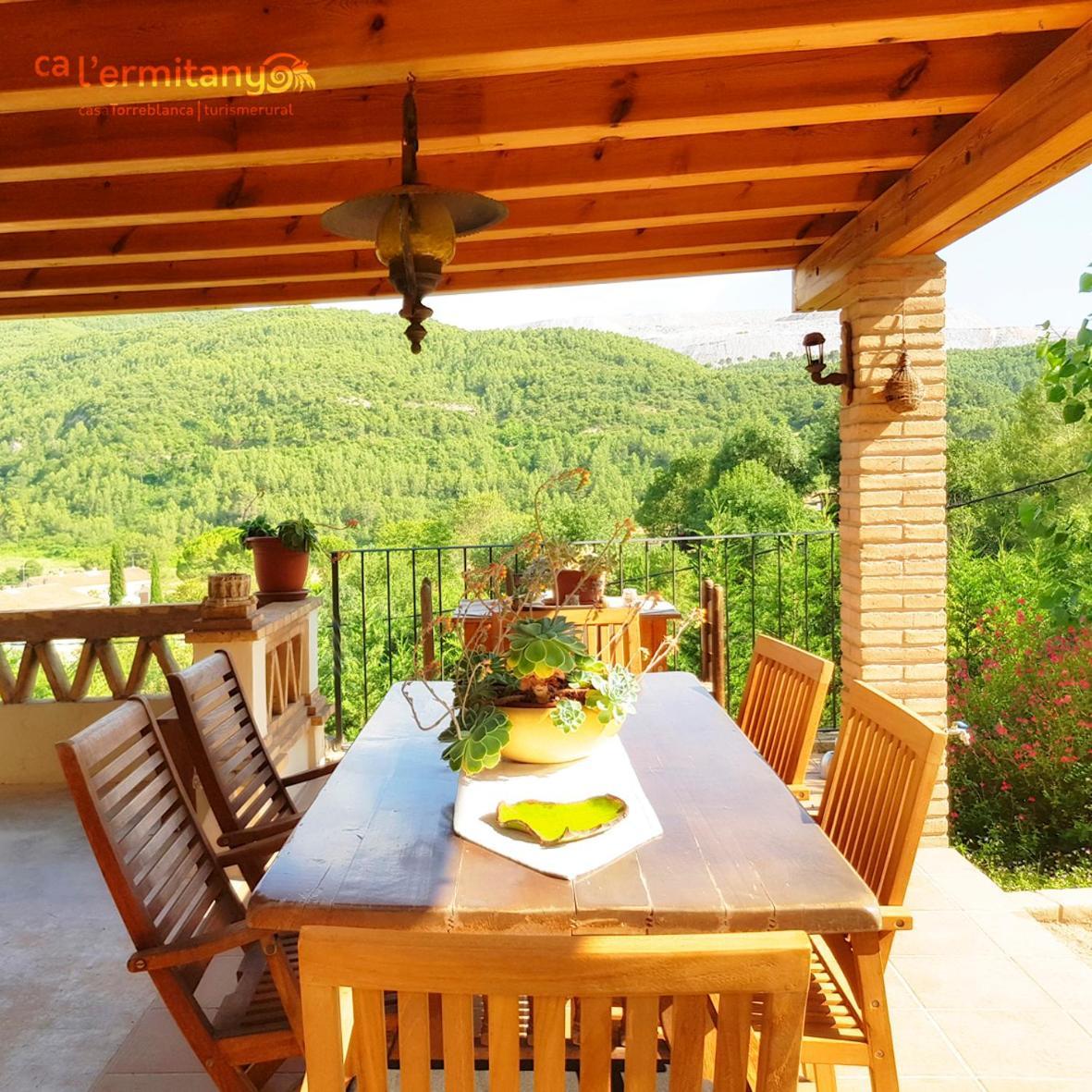 Ca L' Ermitanyo- Casa Torre Blanca Pensionat Suria Exteriör bild