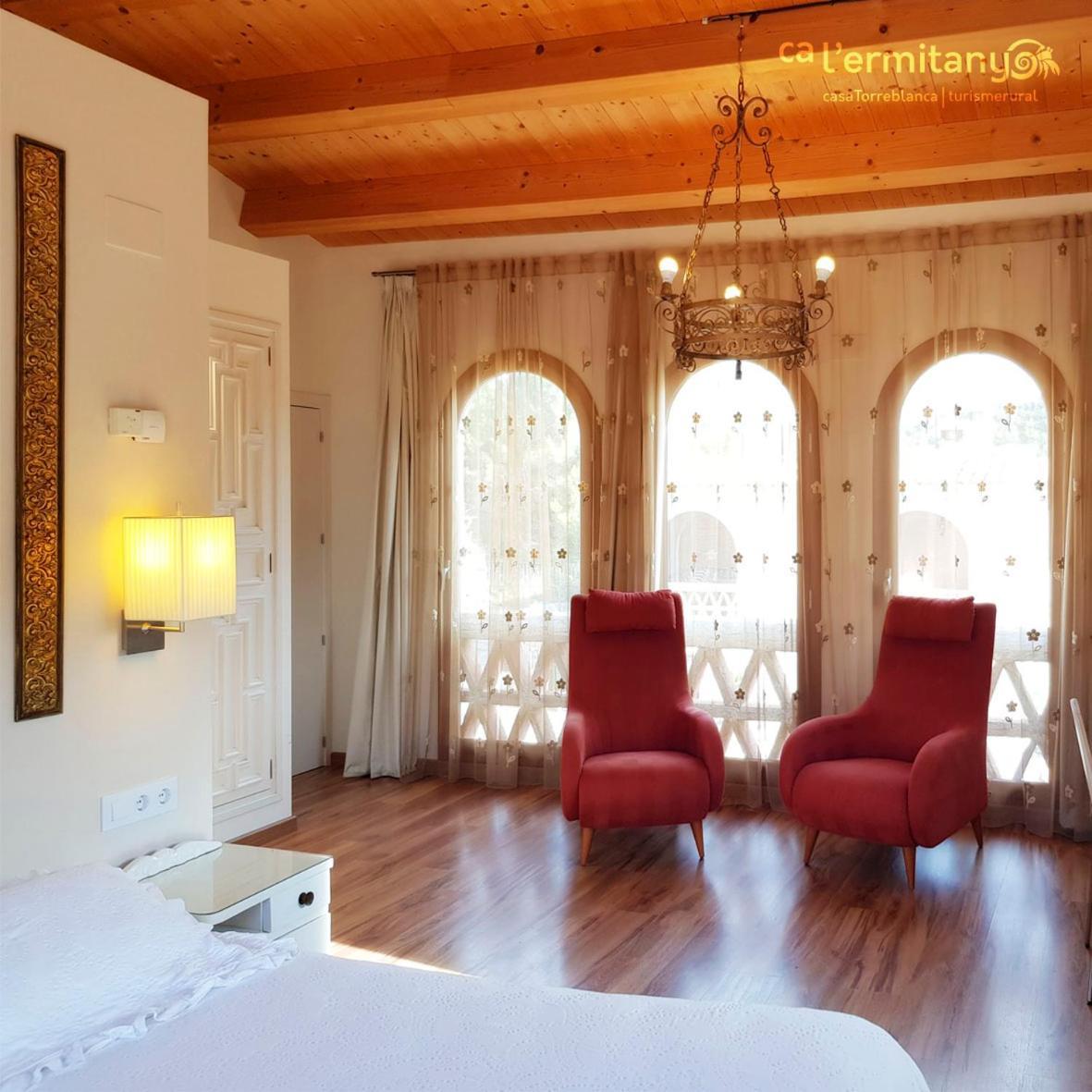 Ca L' Ermitanyo- Casa Torre Blanca Pensionat Suria Exteriör bild