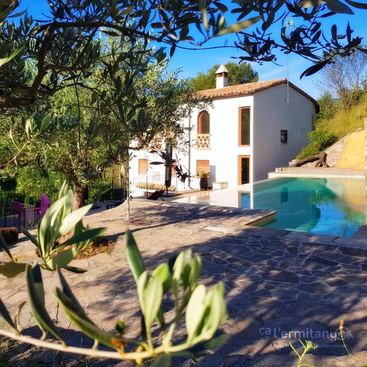 Ca L' Ermitanyo- Casa Torre Blanca Pensionat Suria Exteriör bild
