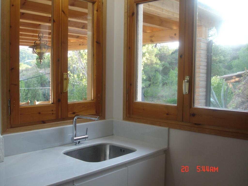 Ca L' Ermitanyo- Casa Torre Blanca Pensionat Suria Exteriör bild